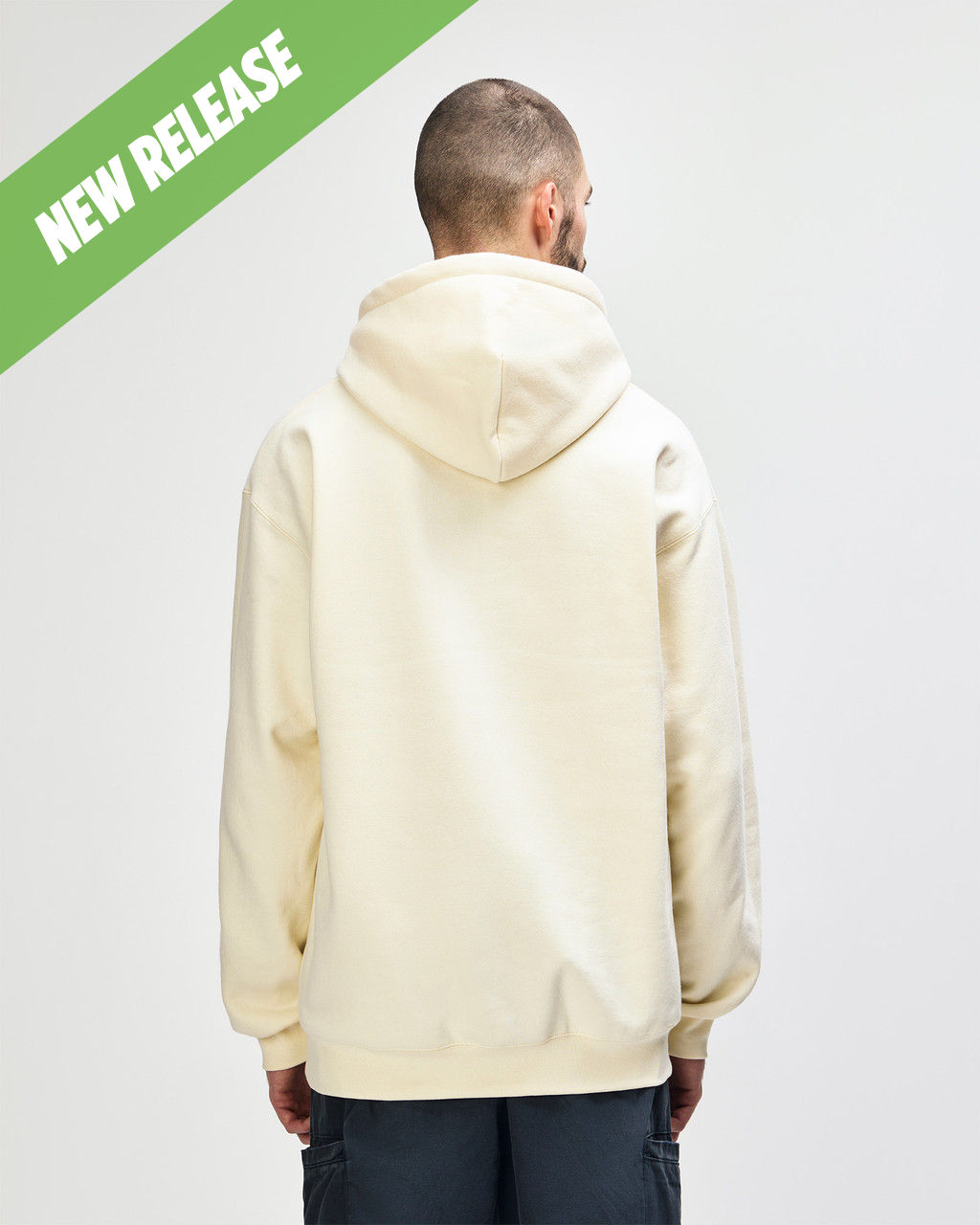 #colour_Off White