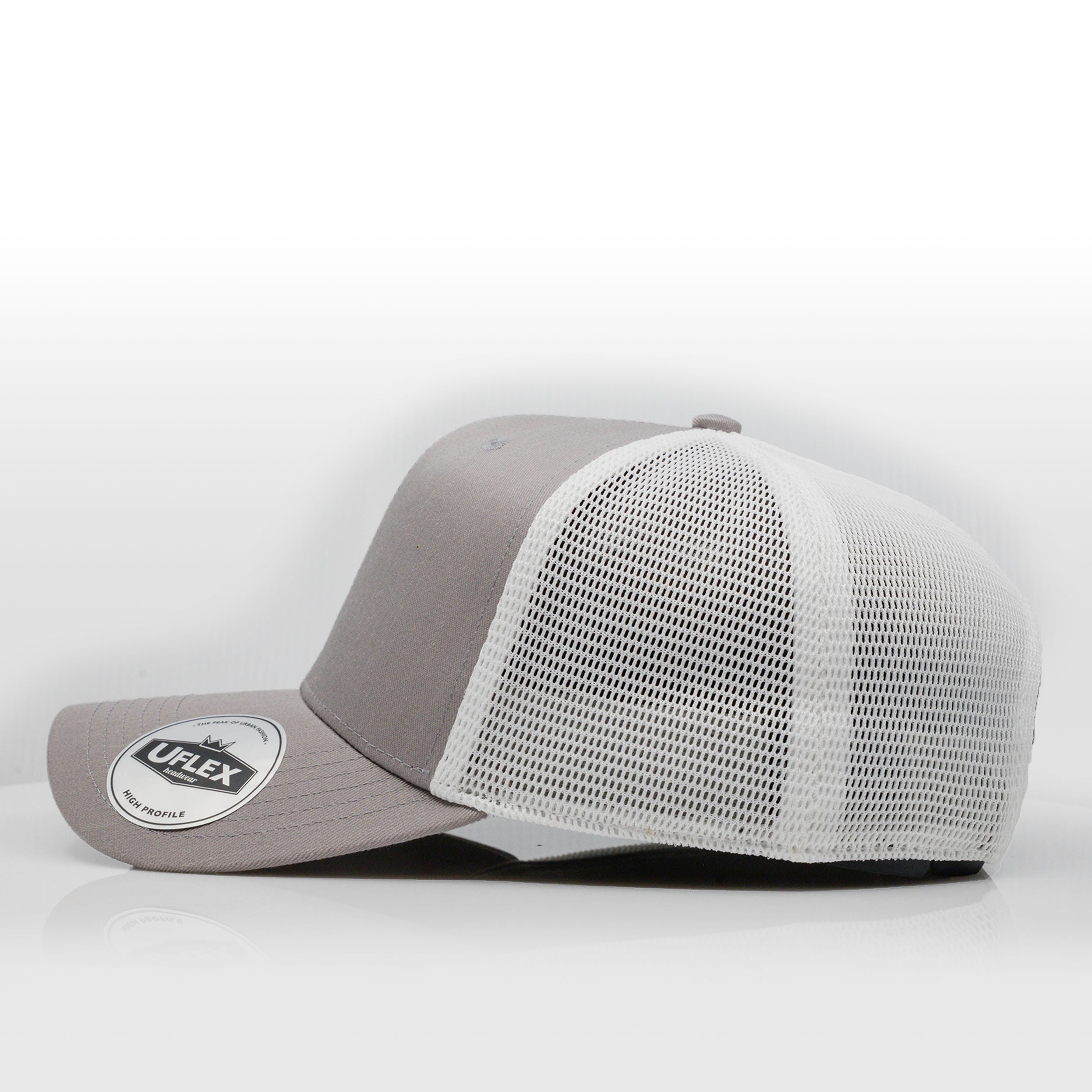 #colour_Grey / White