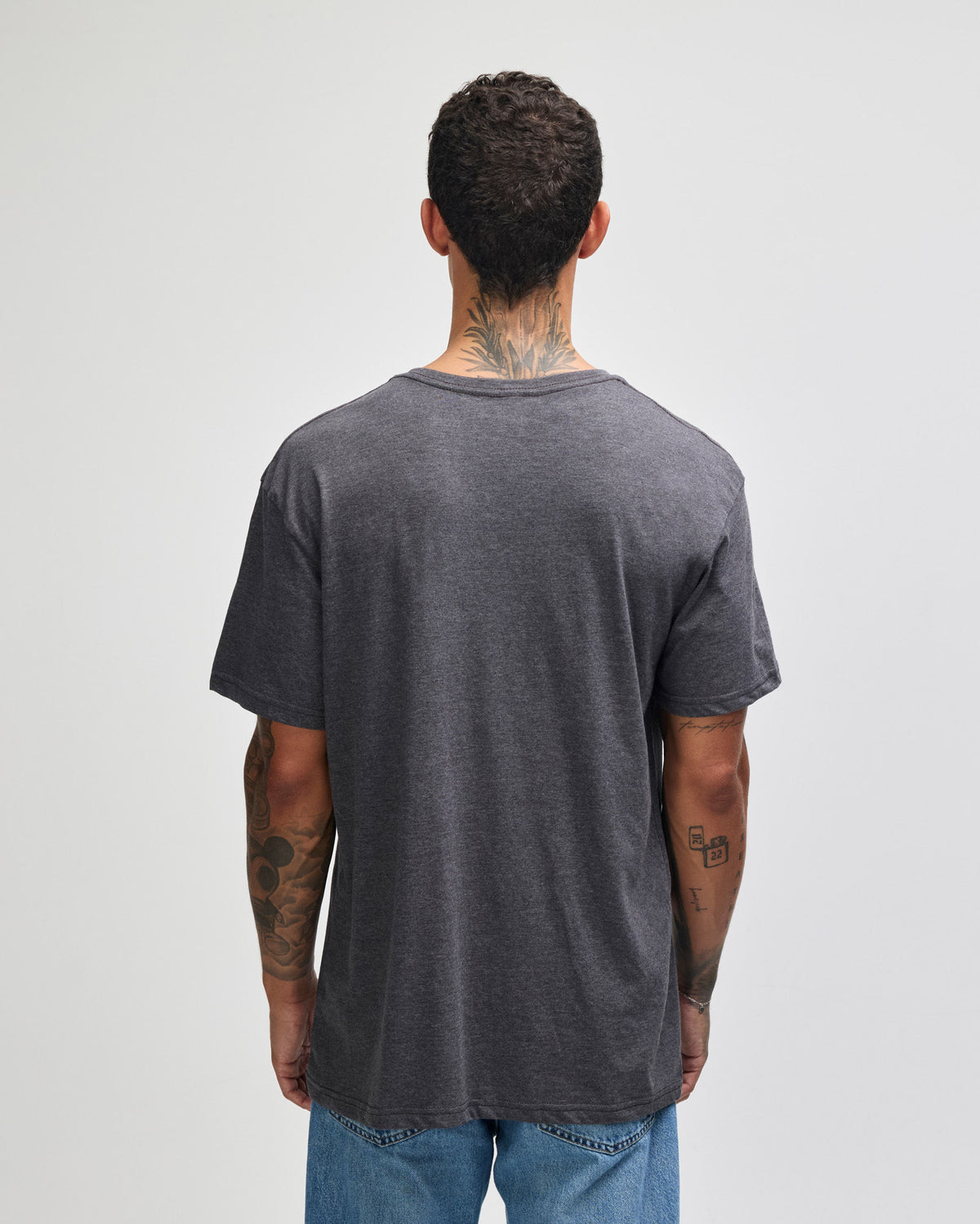 2006CVC American Apparel CVC Unisex V-neck T-shirt